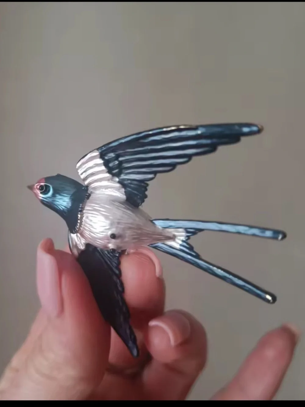 Swallow Bird Brooch Enamel Gold Pin
